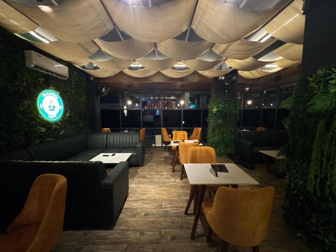 Palcastle Regency Otel Palakkad Dış mekan fotoğraf